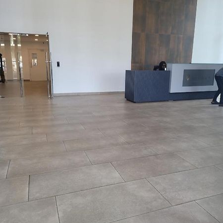 Rt Properties @ The Lennox Airport Residential 아크라 외부 사진