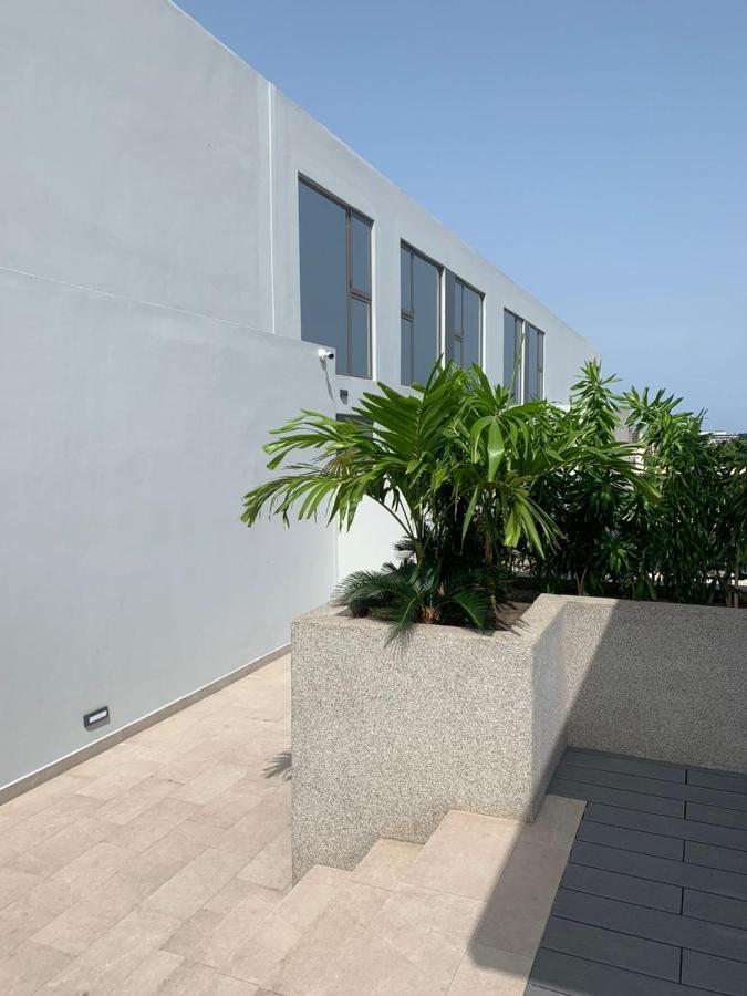 Rt Properties @ The Lennox Airport Residential 아크라 외부 사진