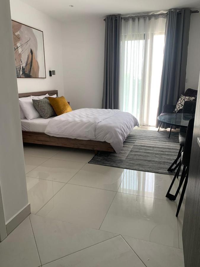 Rt Properties @ The Lennox Airport Residential 아크라 외부 사진