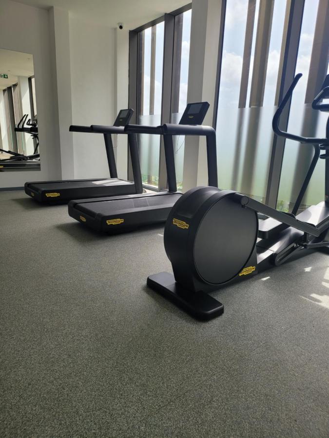 Rt Properties @ The Lennox Airport Residential 아크라 외부 사진