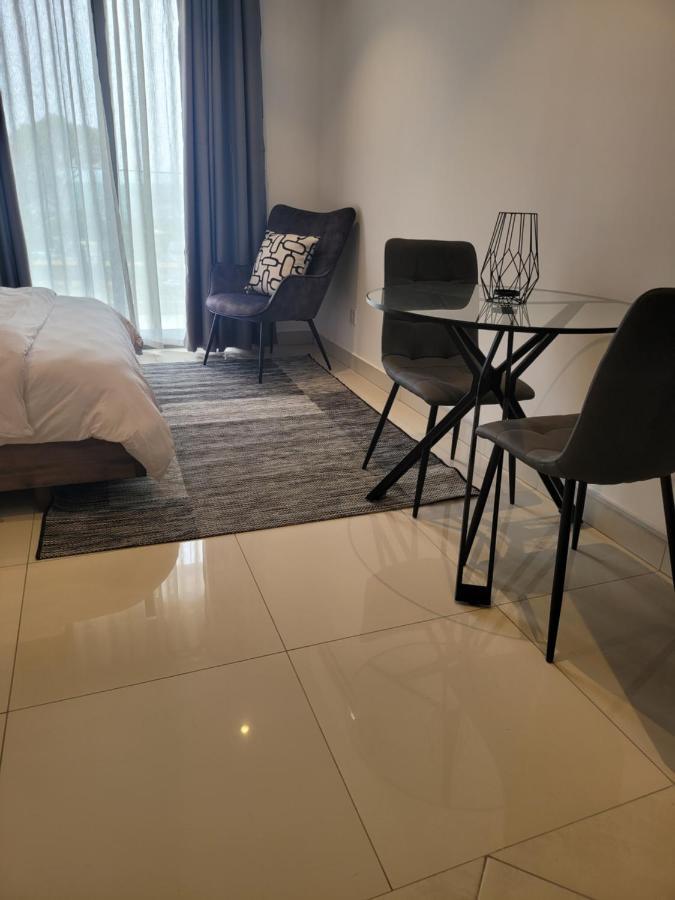 Rt Properties @ The Lennox Airport Residential 아크라 외부 사진